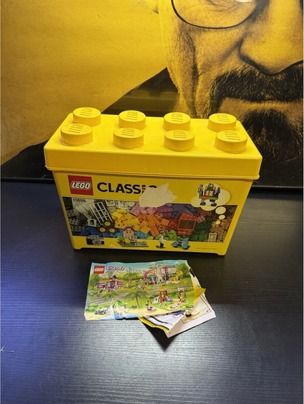 LEGO Classic 10698 Large Creative Brick Box Mixed Pieces Baseplates Manuals